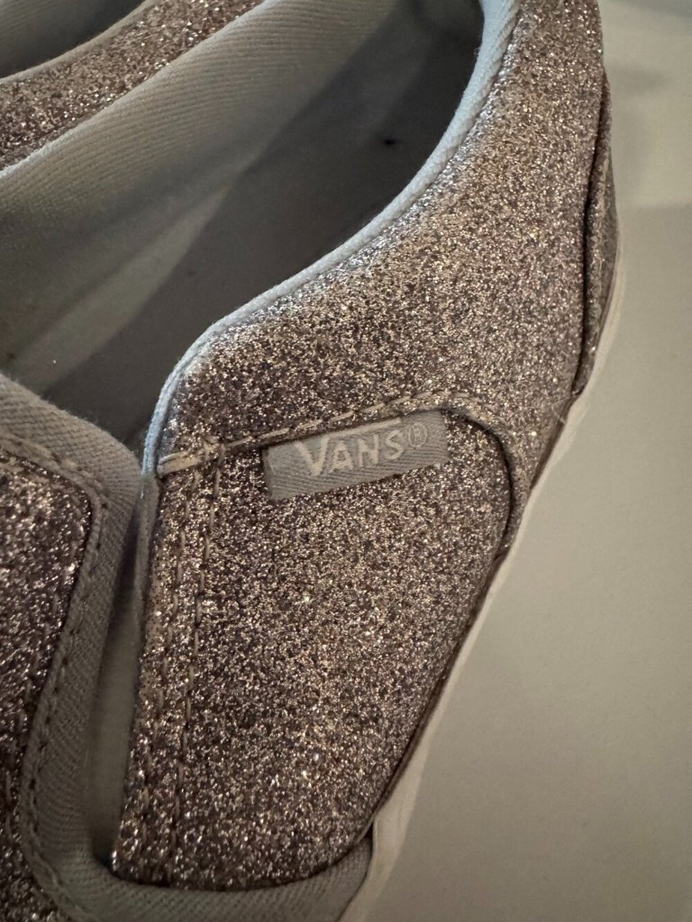 Vans Girls' Missy Silver Glitter Slip-On Sneakers,Size:Girls' 6, Great Condition - Picture 6 of 6